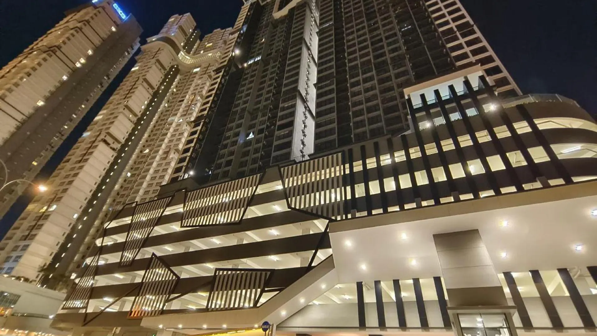 Apartamento Twin Tower Johor Bahru By Glex 0*,  Malasia